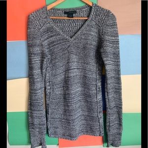 Calvin Klein Jeans Knit Sweater size M